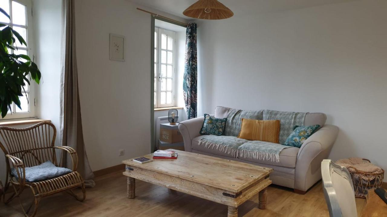 Appartement Au Centre De Pleubian מראה חיצוני תמונה